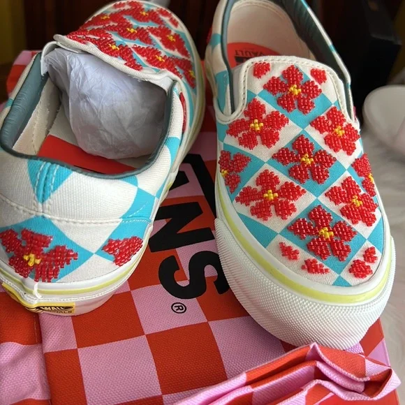 Shoes-Gucci X Vans SOLD OUT Blue Beaded Slip-on. NIB UNISEX Women’s 7.5 /Men’s 6 - Picture 16 of 17